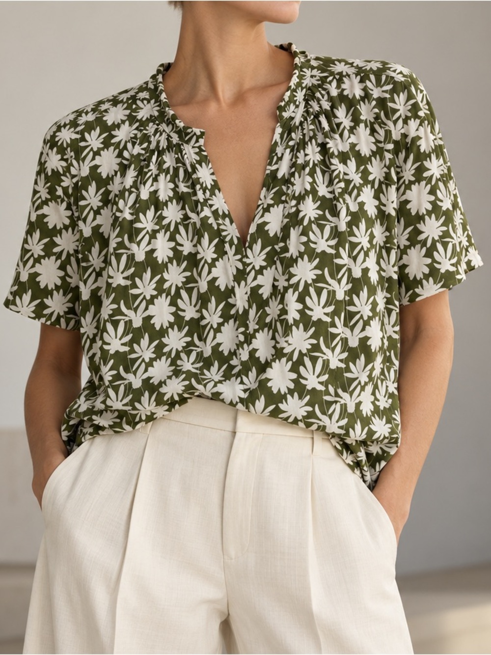 Trovata Birds of Paradise Short-Sleeve Blouse Size S